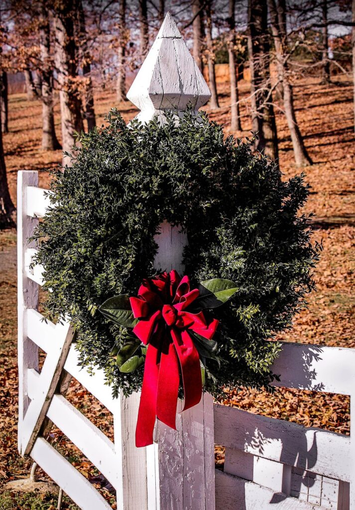 christmas wreath, gate, boxwood wreath, decoration, farm entrance, red ribbon, christmas wreath, christmas wreath, christmas wreath, christmas wreath, christmas wreath
